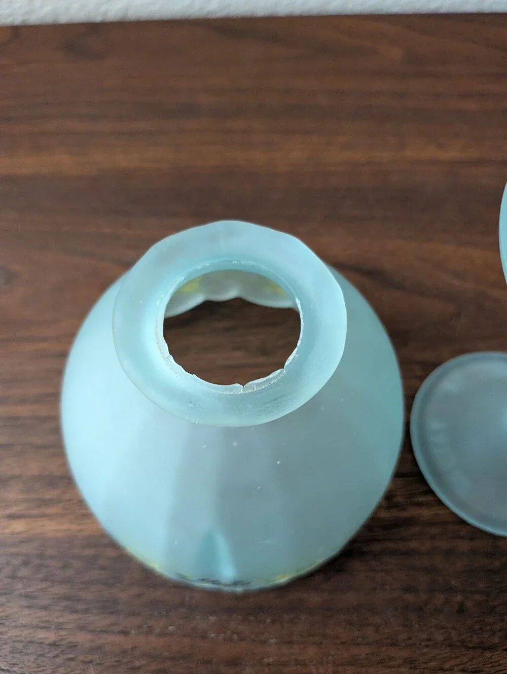 Vtg Frosted Blue Floral Pedestal Scallped Fairy Lamp Made lnTaiwan Cottagecore